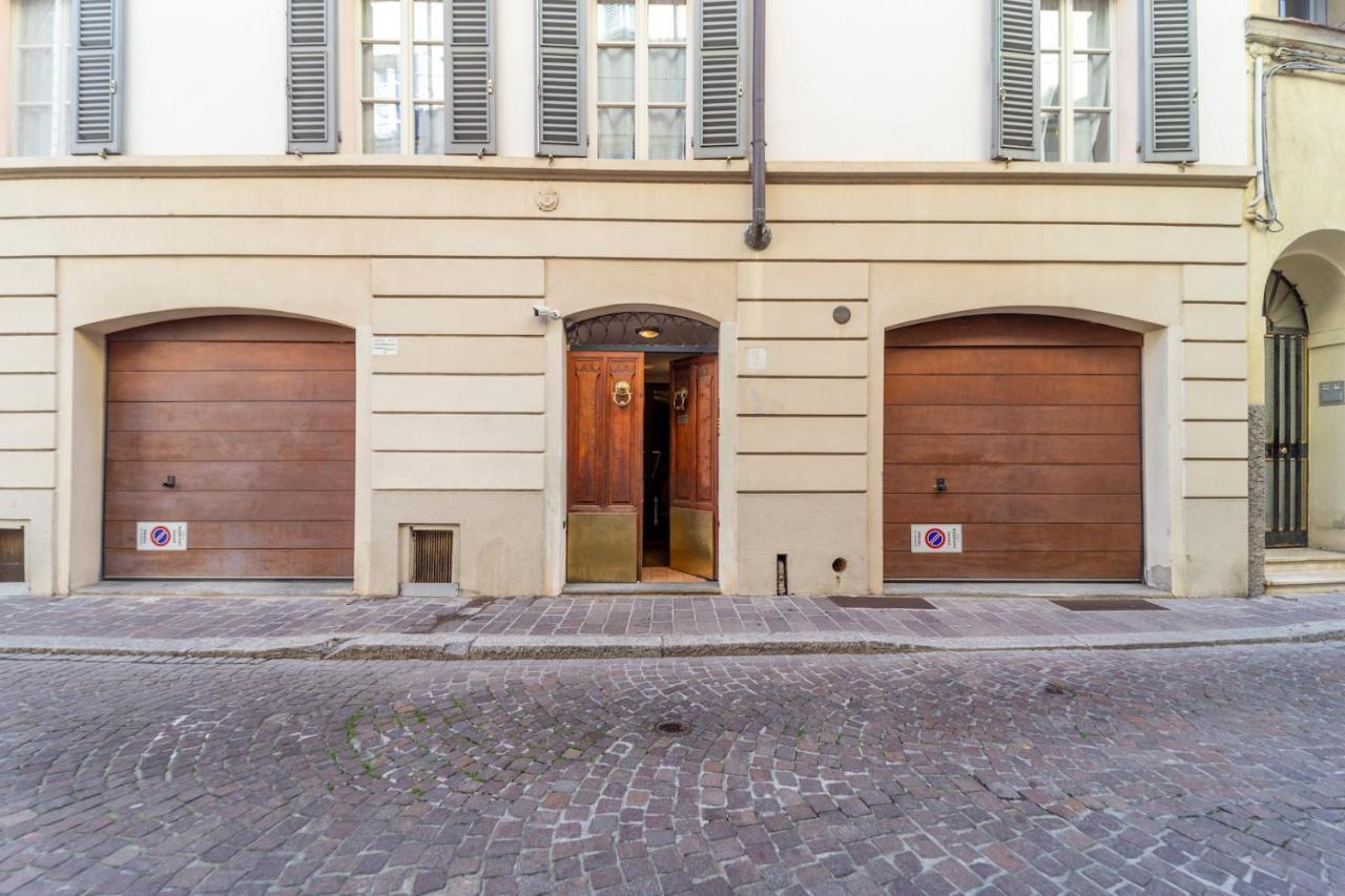 Parrot House - Casa In Centro A Parma Apartman Kültér fotó