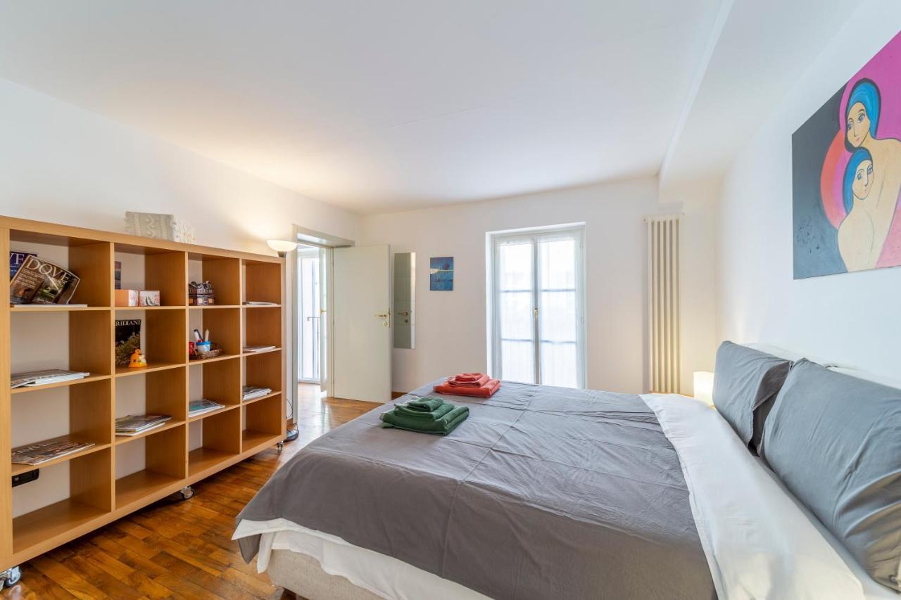 Parrot House - Casa In Centro A Parma Apartman Kültér fotó